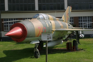 MiG-21PFM/SPS (742)